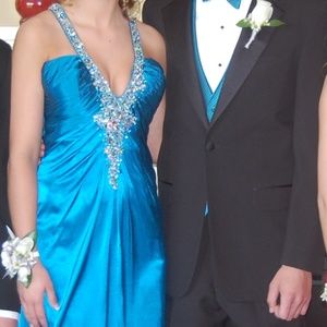 Niki for Alfred Angelo prom dress